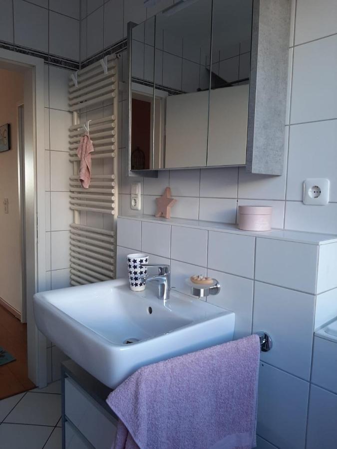 Auszeit Rheingauer Rosengasse Appartement Johannisberg Buitenkant foto