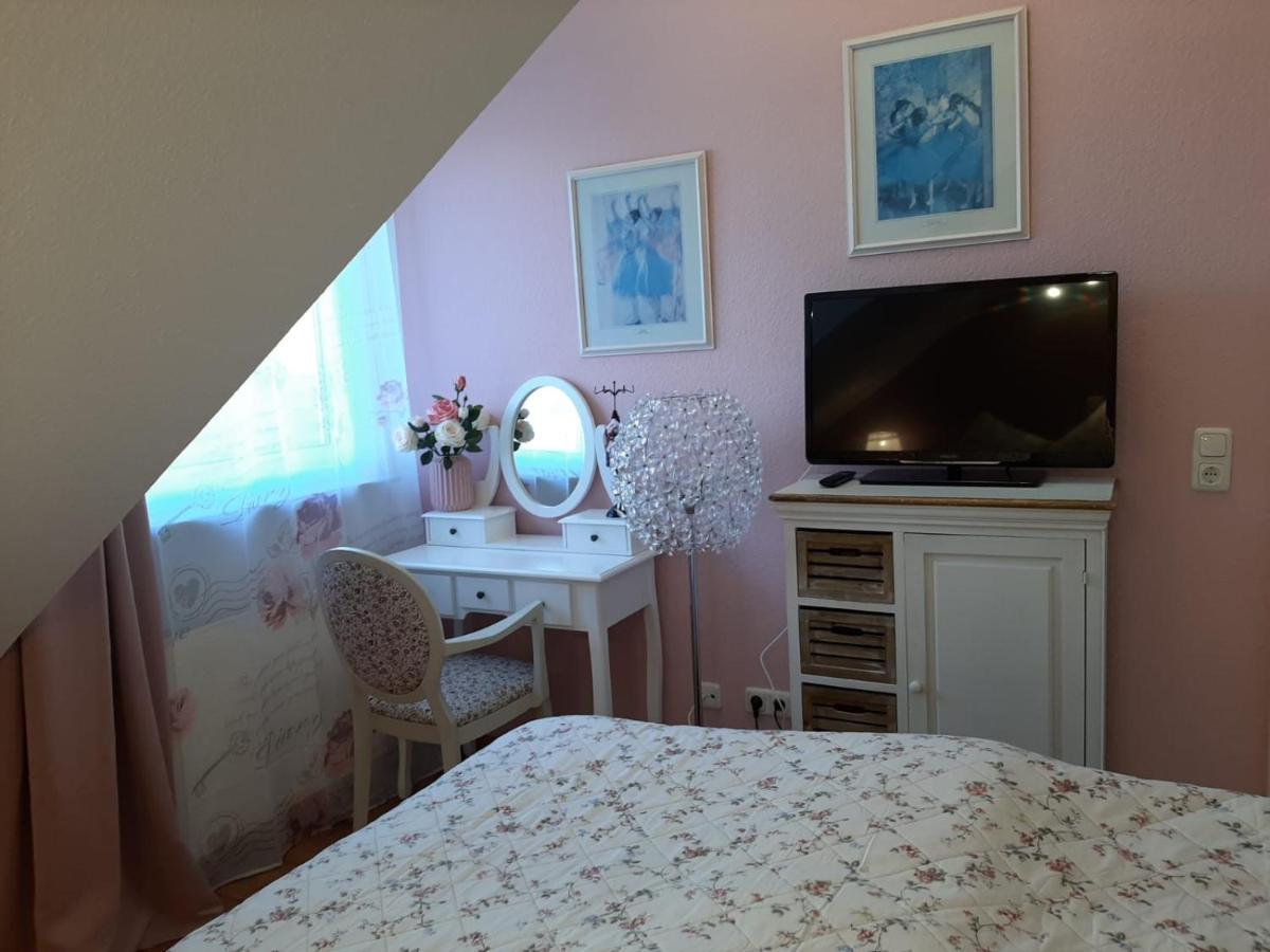 Auszeit Rheingauer Rosengasse Appartement Johannisberg Buitenkant foto